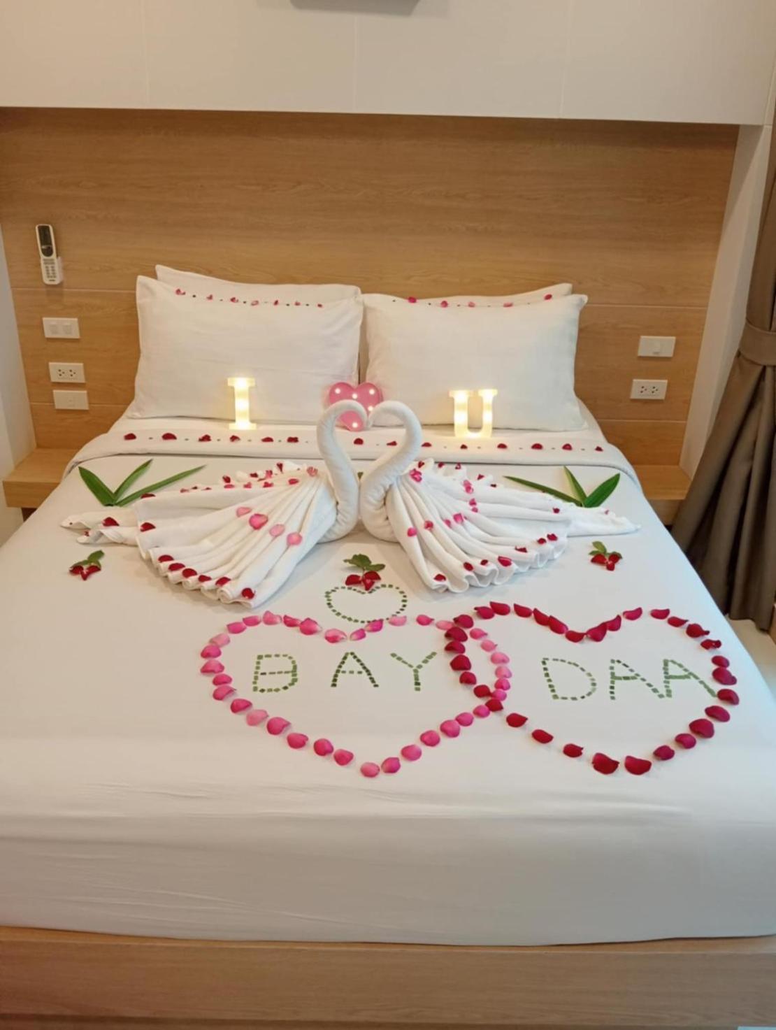I Am O'Tel Patong Hotel Bagian luar foto