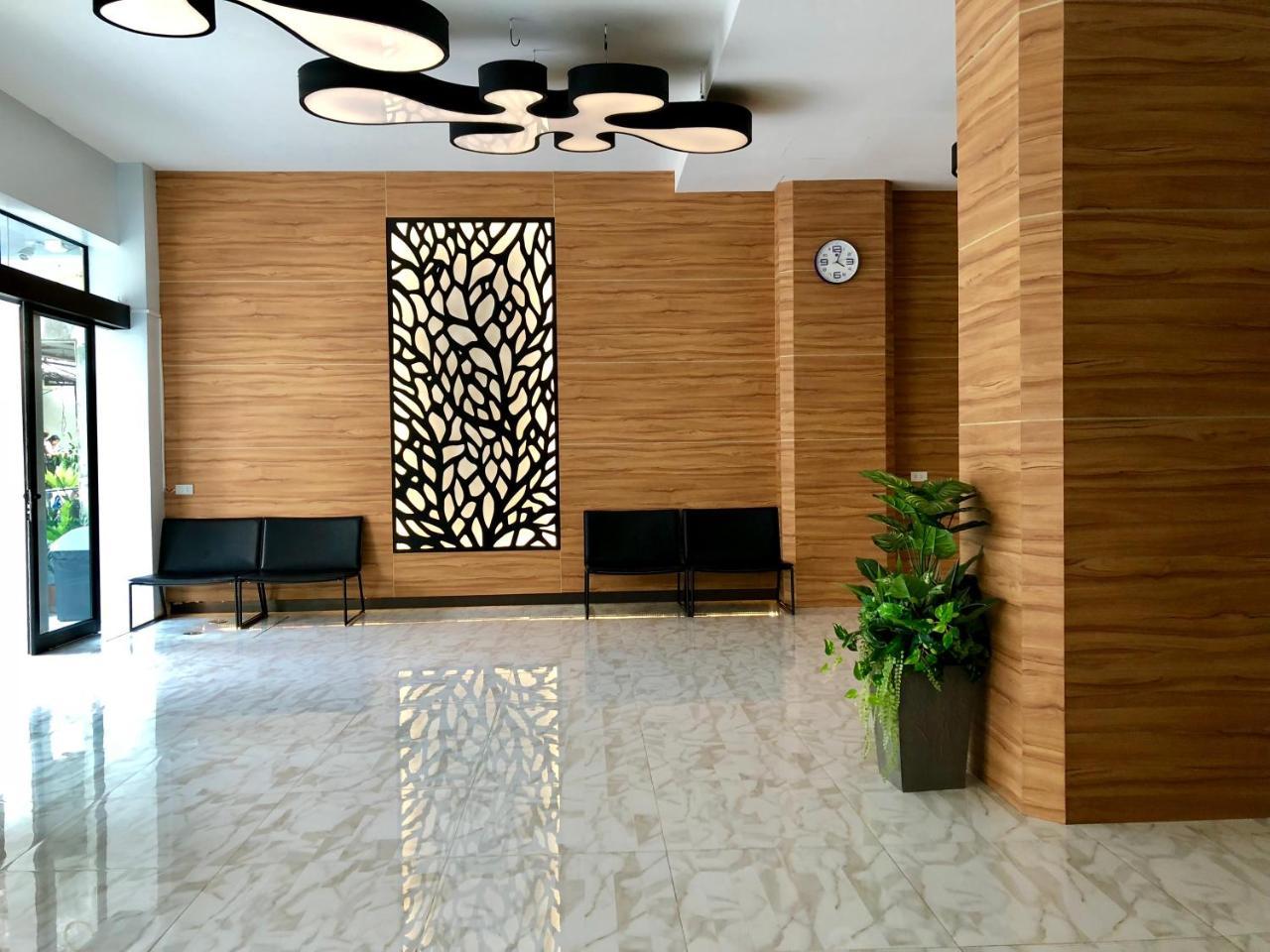 I Am O'Tel Patong Hotel Bagian luar foto