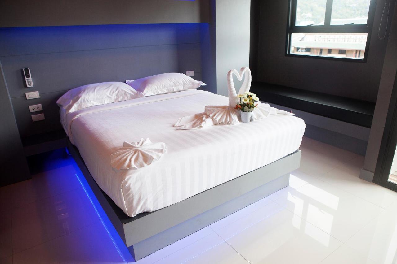 I Am O'Tel Patong Hotel Bagian luar foto