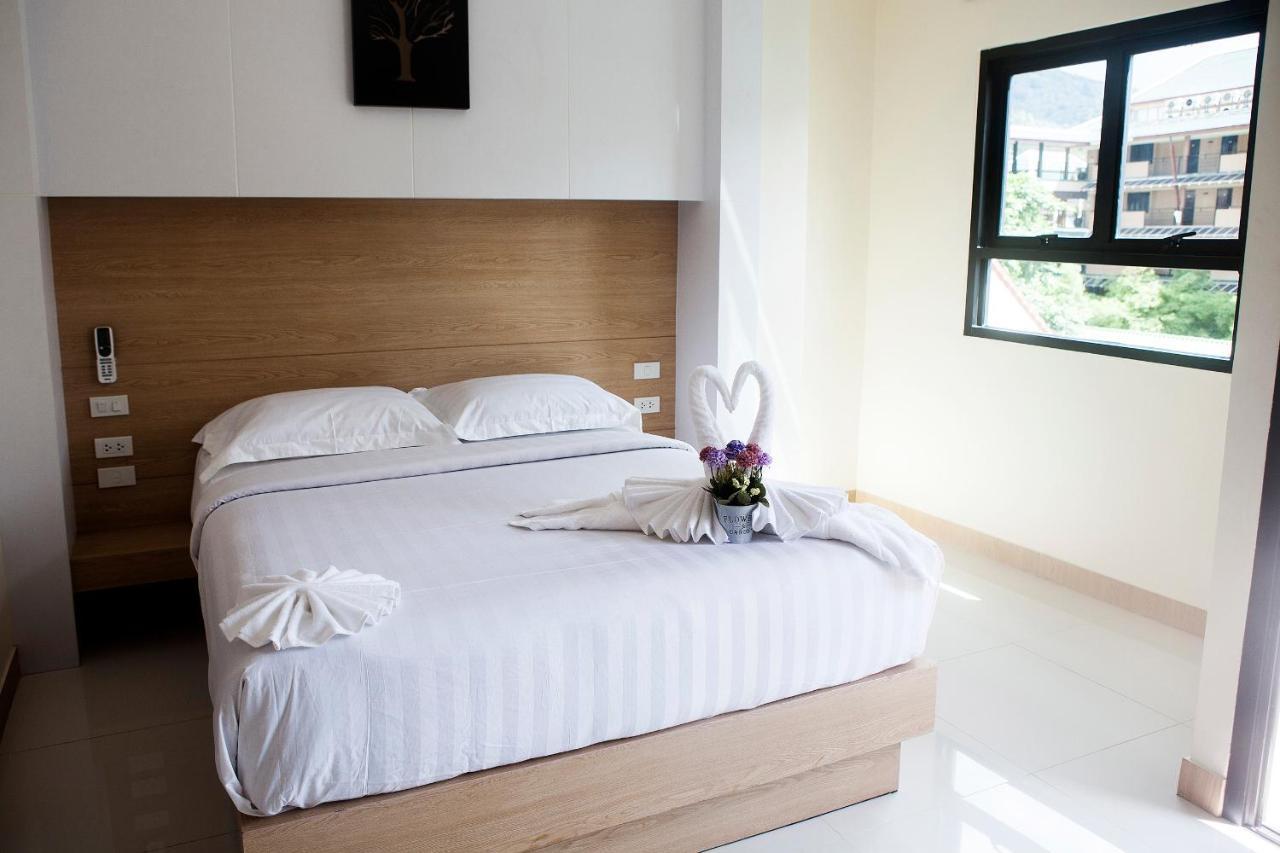 I Am O'Tel Patong Hotel Bagian luar foto